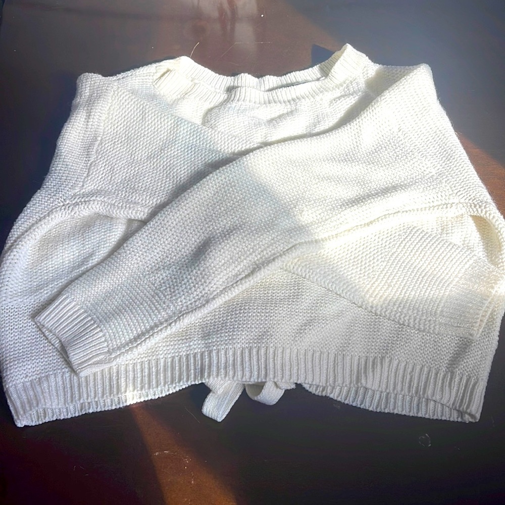Crop sweater